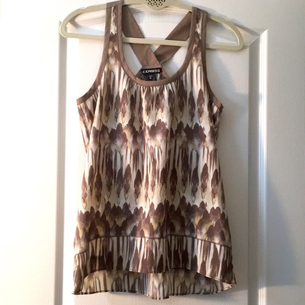 Express sleeveless Blouse